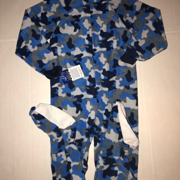 Flame resistant sleepwear - Picture 5 of 5